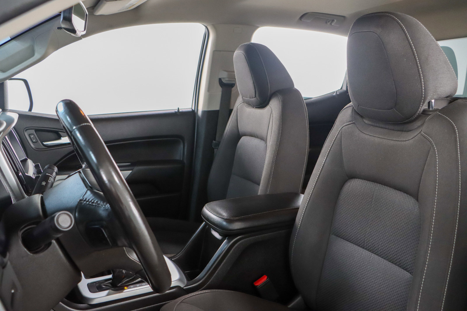 Used 2018 Chevrolet Colorado LT image 24