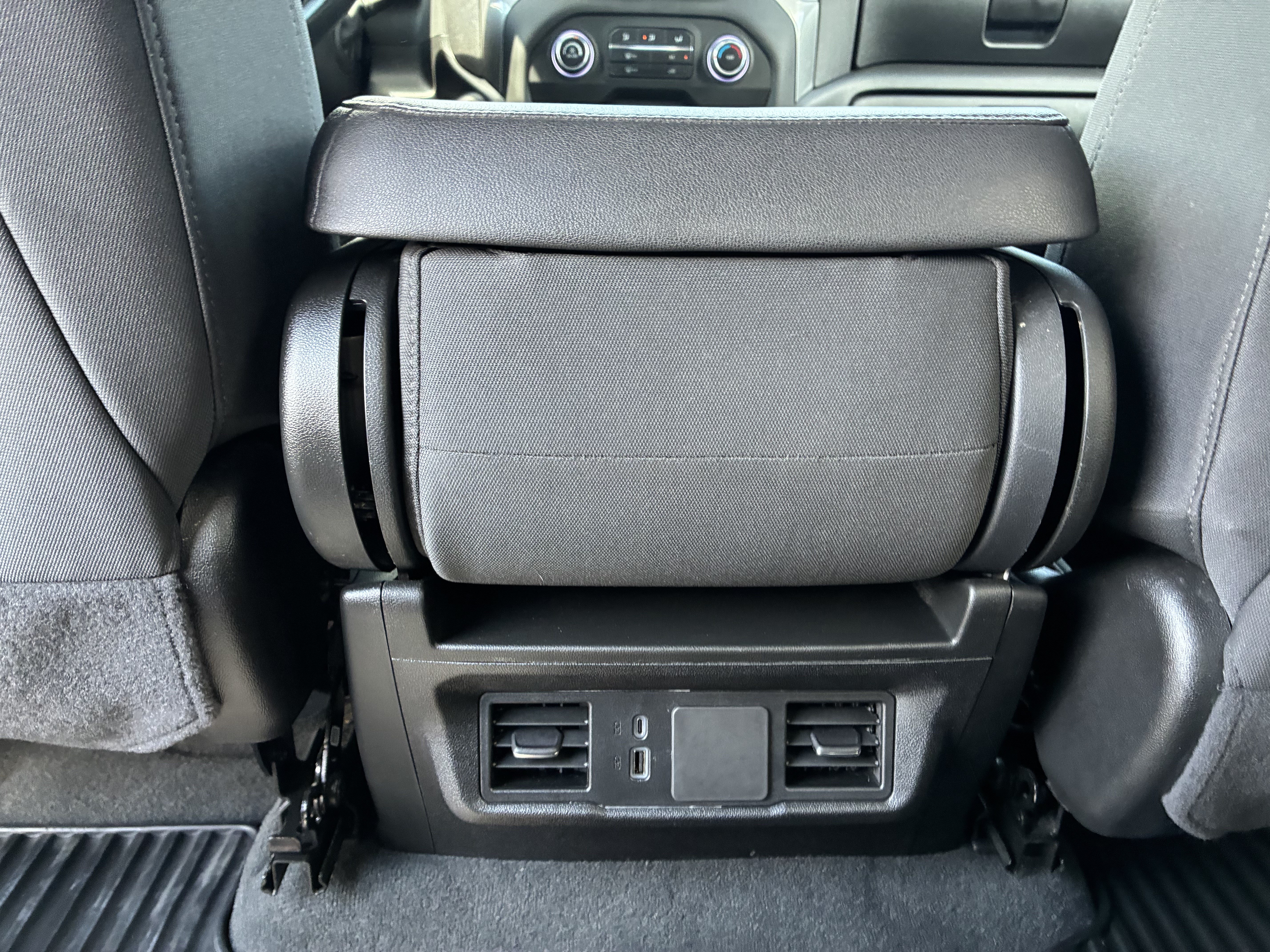 Used 2025 Chevrolet Silverado 1500 Custom Trail Boss AWD/4WD image 18