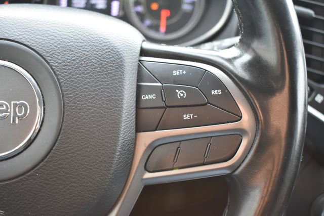 Used 2019 Jeep Cherokee Latitude Plus image 21