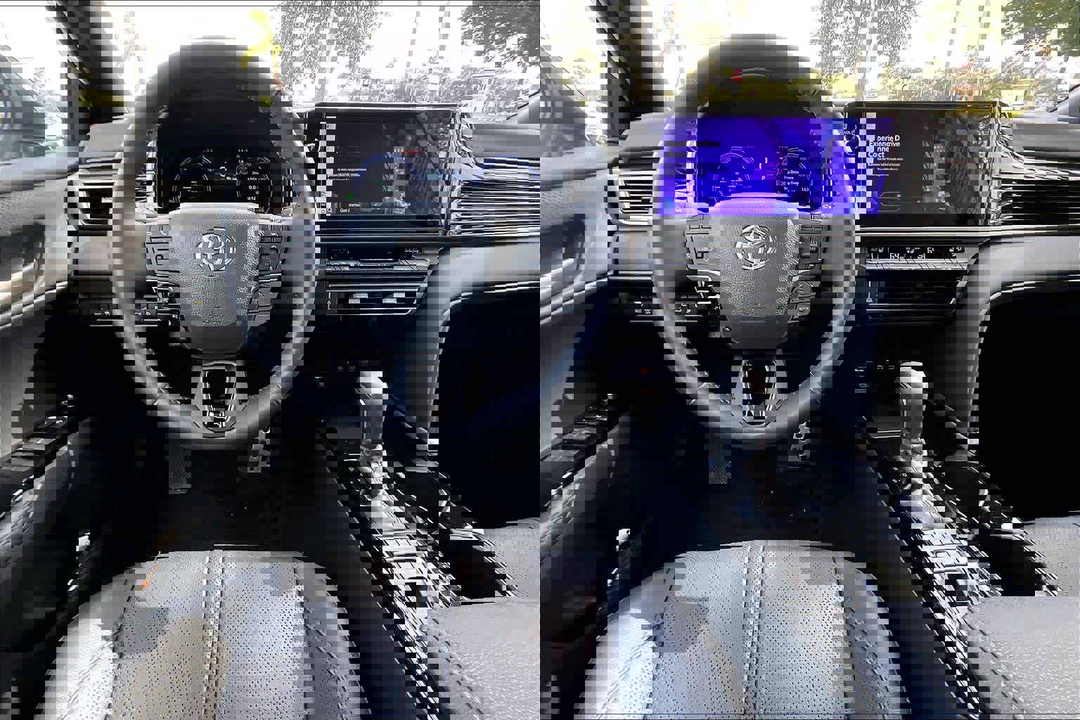 Used 2025 Toyota Camry XSE image 5