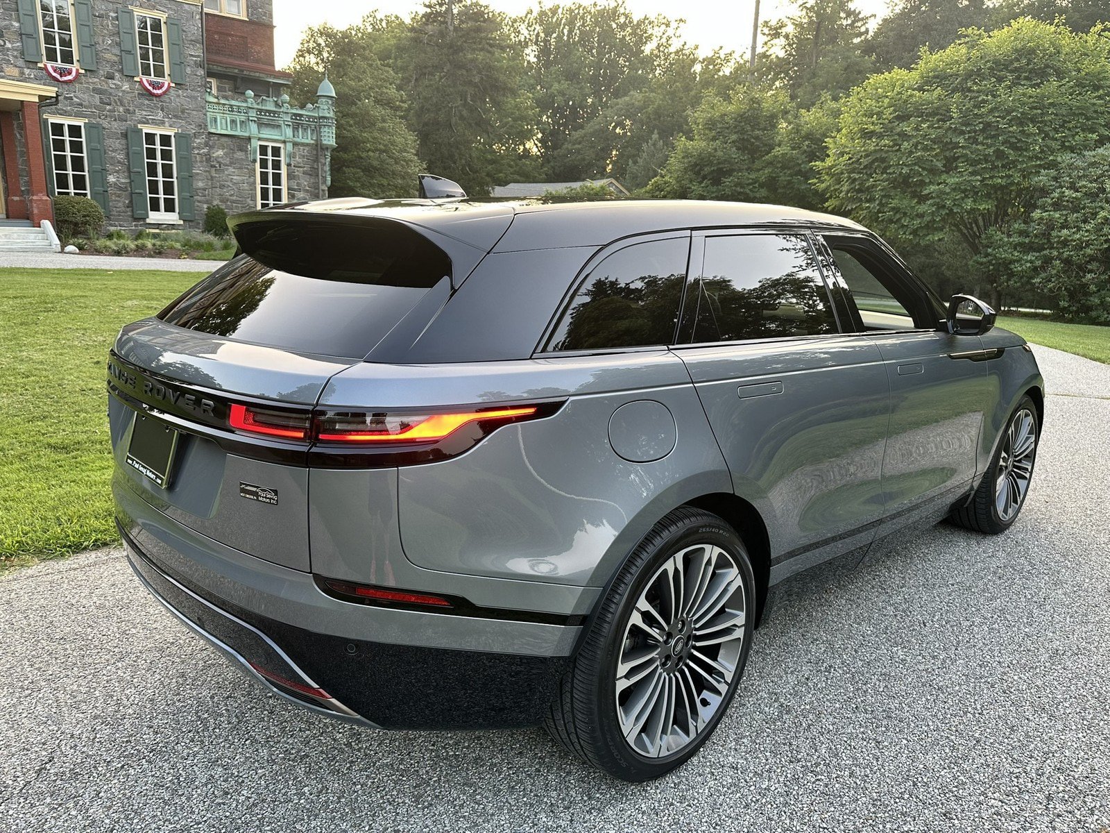 Used 2024 Land Rover Range Rover Velar Dynamic HSE AWD/4WD image 10