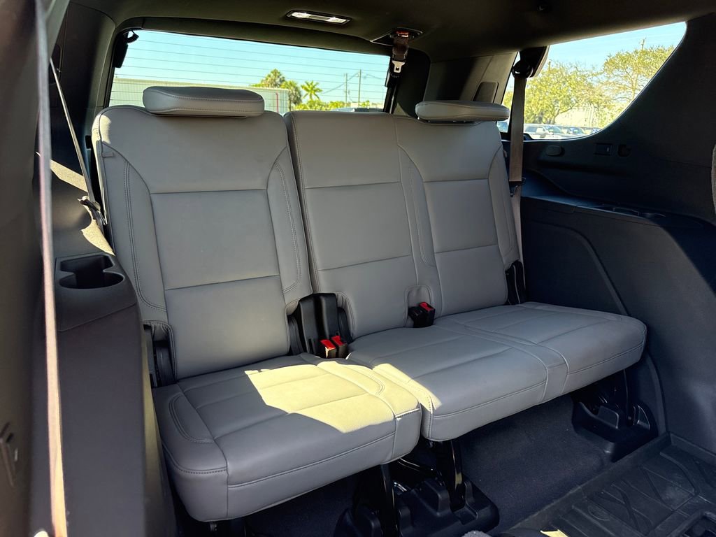 Used 2021 Chevrolet Tahoe Z71 w/ Z71 Signature Package image 28