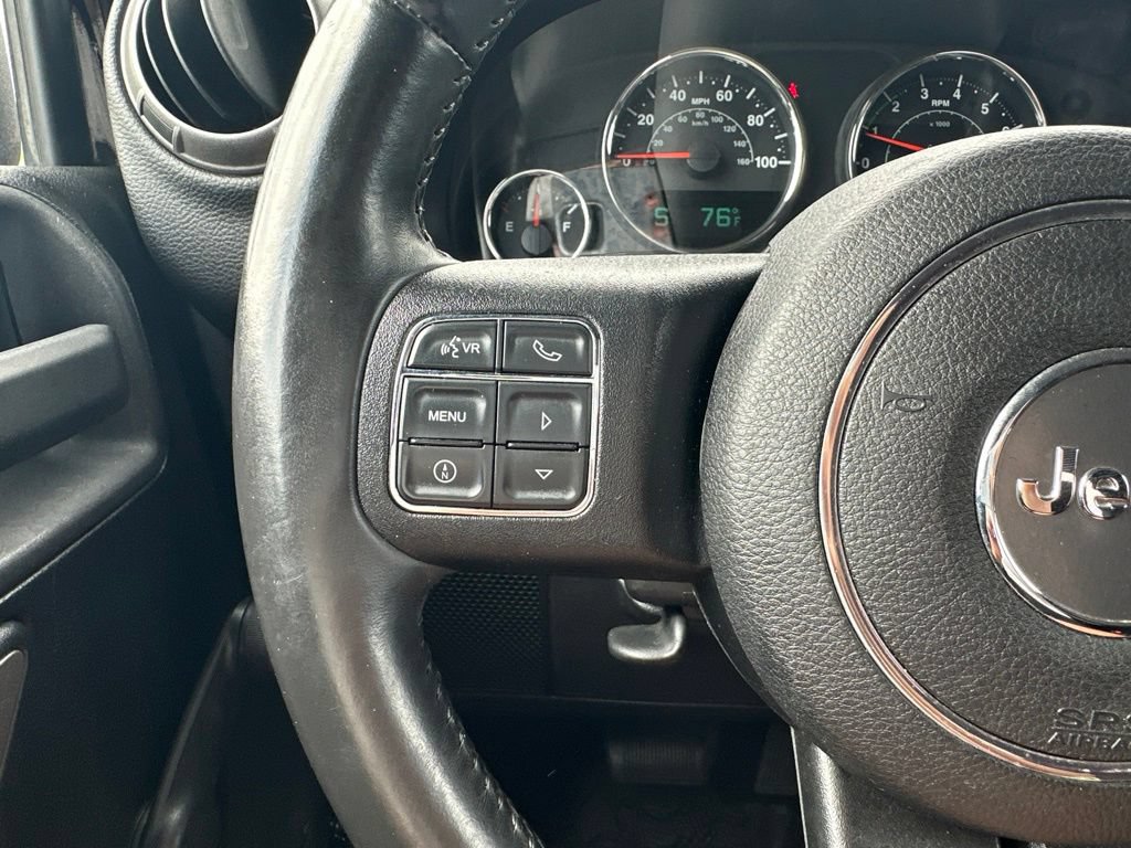 Used 2015 Jeep Wrangler Sport w/ Quick Order Package 24S AWD/4WD image 31