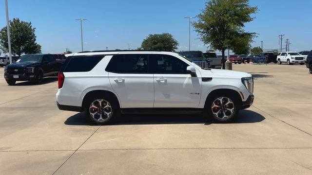Used 2025 GMC Yukon AT4 Ultimate AWD/4WD image 5