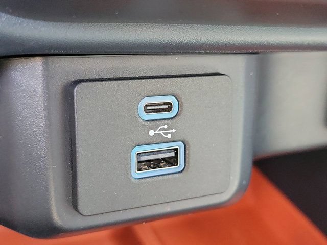 Used 2023 Ford Maverick XLT FWD image 27