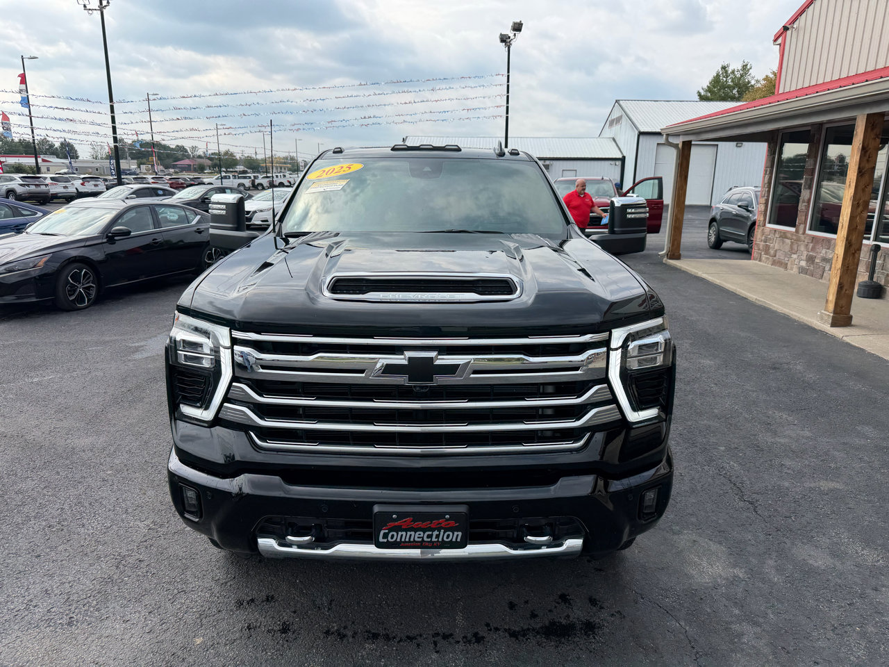 Used 2025 Chevrolet Silverado 2500 High Country w/ Technology Package image 10