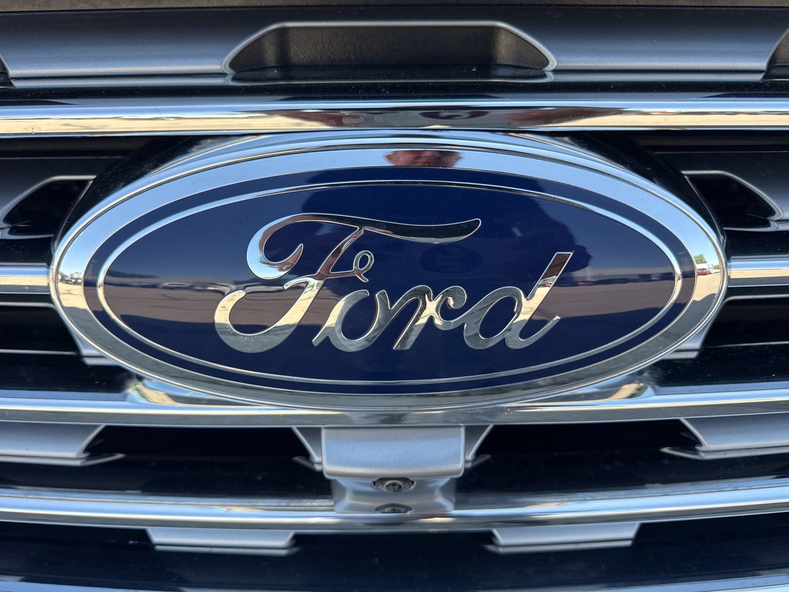 Certified 2024 Ford Edge Titanium w/ Equipment Group 301A AWD/4WD image 14