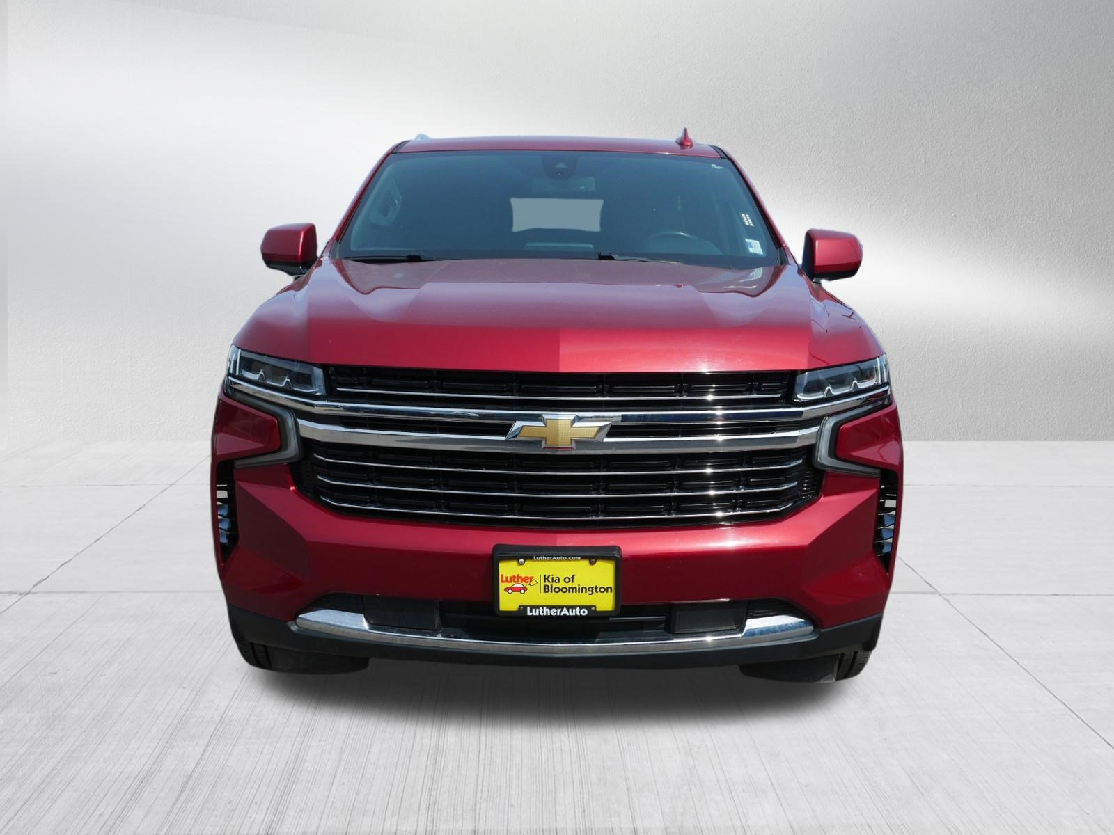 Used 2021 Chevrolet Suburban LT AWD/4WD image 2