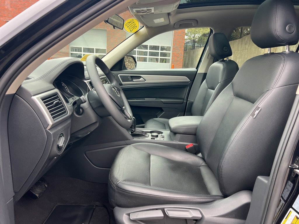 Used 2018 Volkswagen Atlas Launch Edition image 11