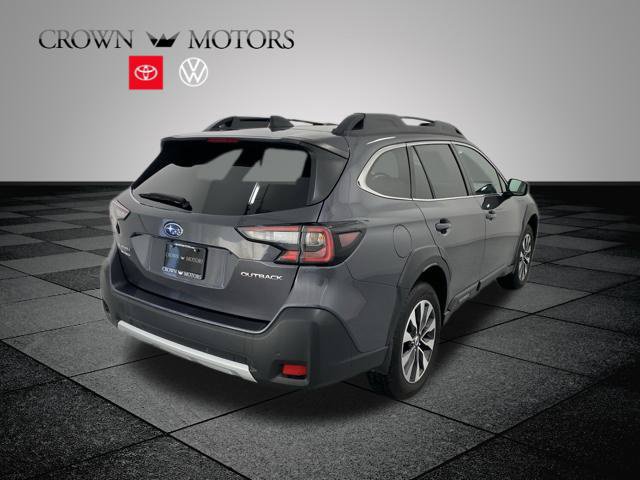 Used 2025 Subaru Outback Limited AWD/4WD image 6