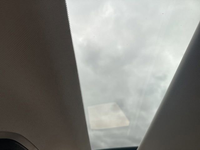 Used 2023 INFINITI QX60 Luxe w/ Cargo Package image 8