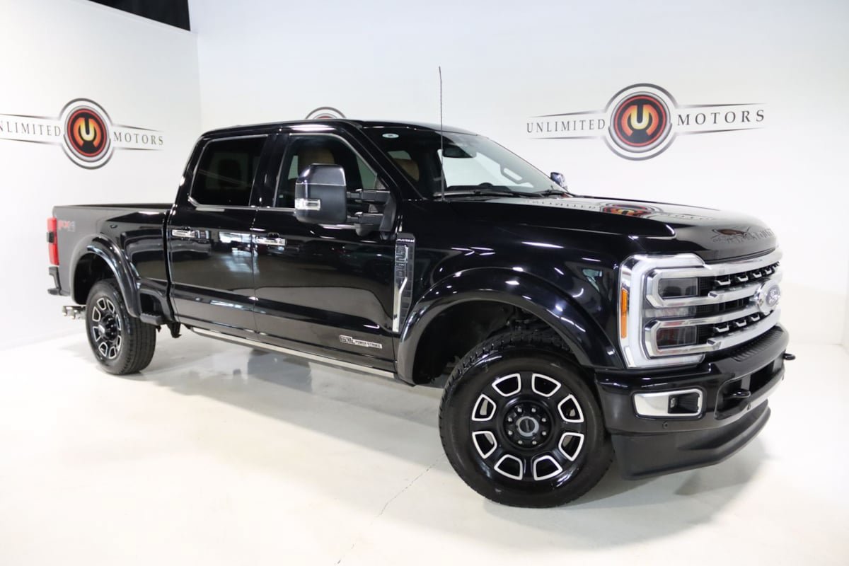 Used 2023 Ford F250 Platinum w/ FX4 Off-Road Package AWD/4WD image 84