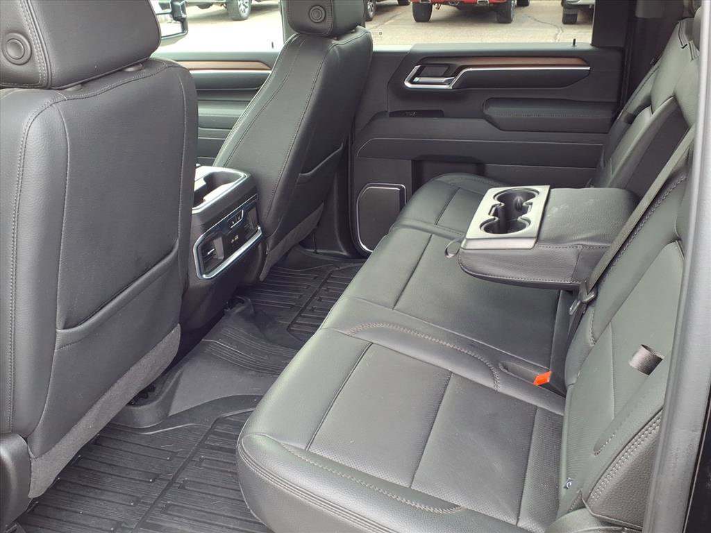 Used 2025 GMC Sierra 3500 Denali w/ Denali Reserve Package image 26