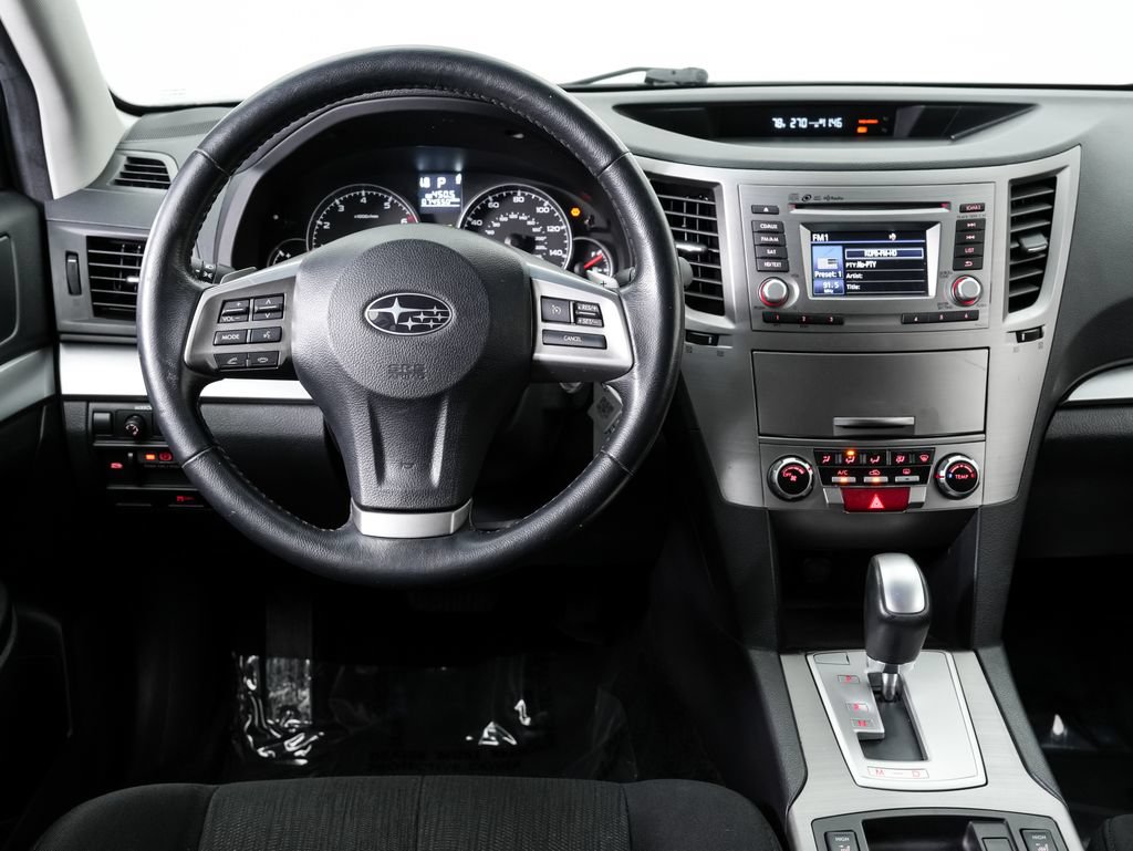 Used 2014 Subaru Outback 2.5i Premium AWD/4WD image 16