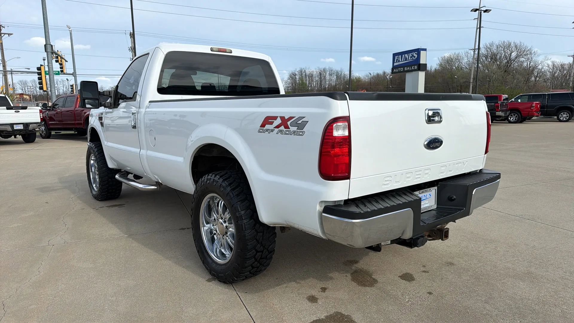 Used 2010 Ford F250 XLT image 16