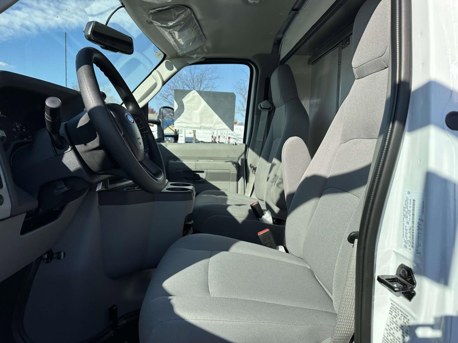 New 2025 Ford E-350 and Econoline 350 Super Duty w/ Power Equipment Group image 9