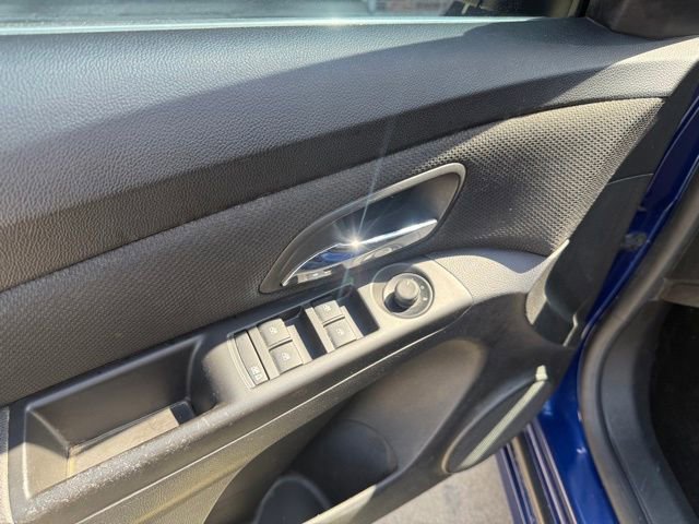 Used 2012 Chevrolet Cruze LT w/ RS Package FWD image 17