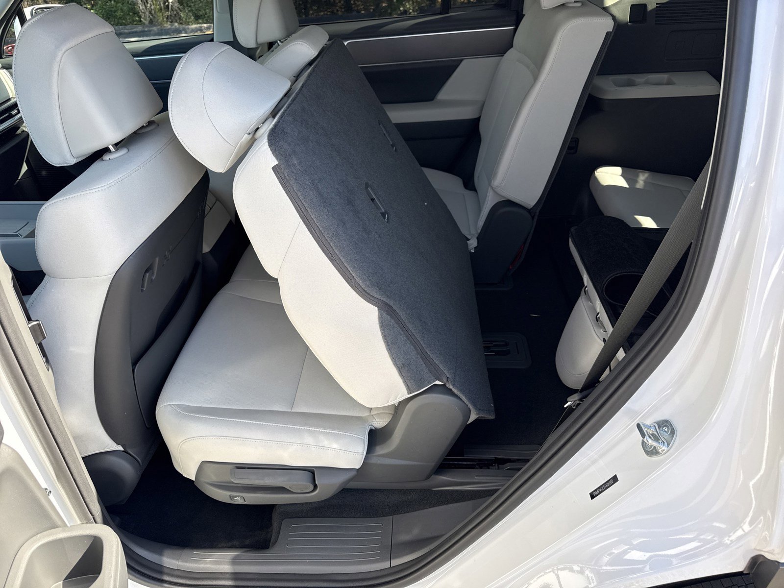 Used 2026 Hyundai Santa Fe SE image 14