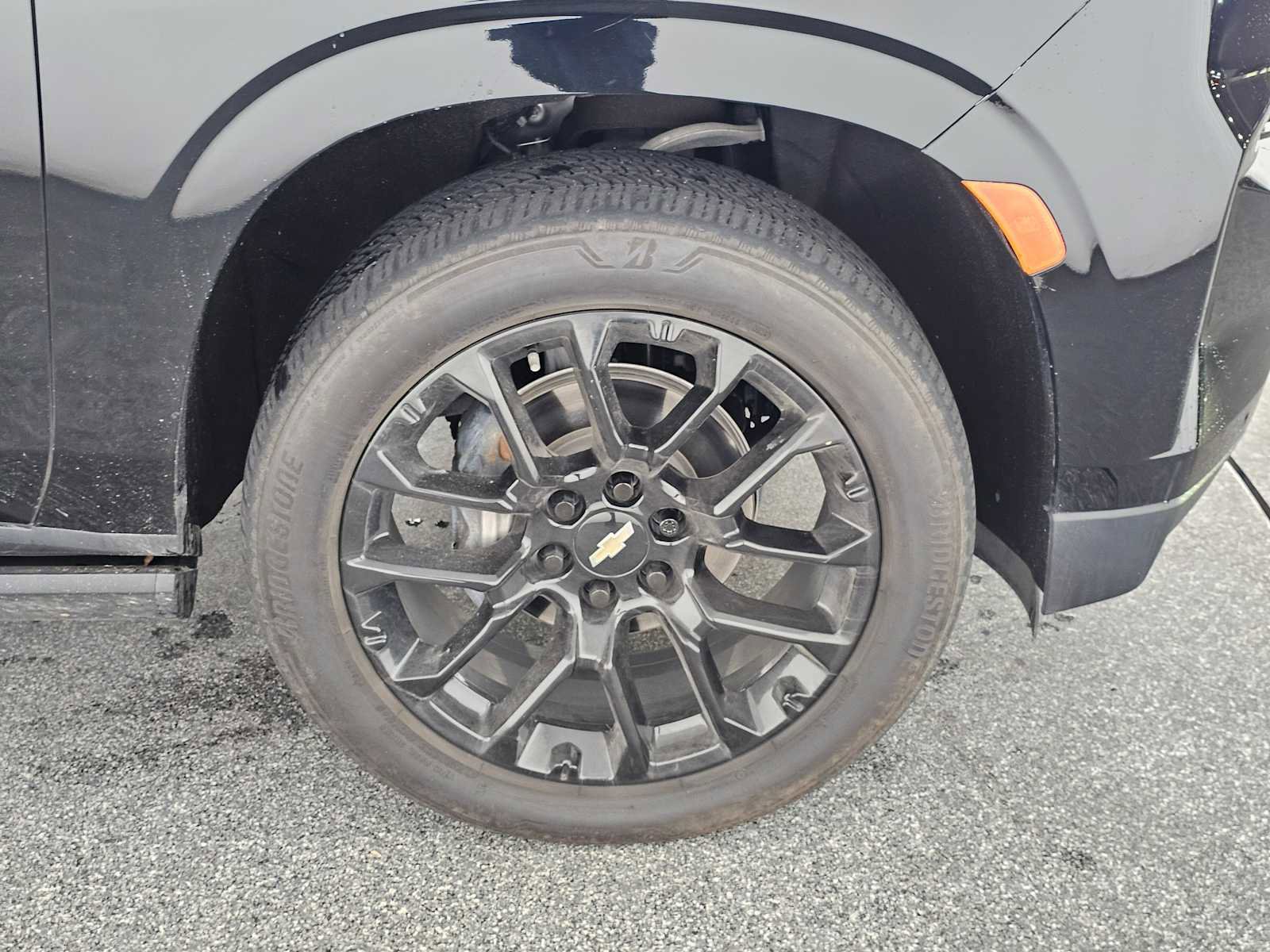 Used 2023 Chevrolet Tahoe Premier w/ Premium Package 2 image 9