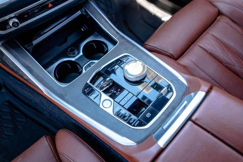 Certified 2024 BMW X7 M60i w/ Executive Package AWD/4WD image 27