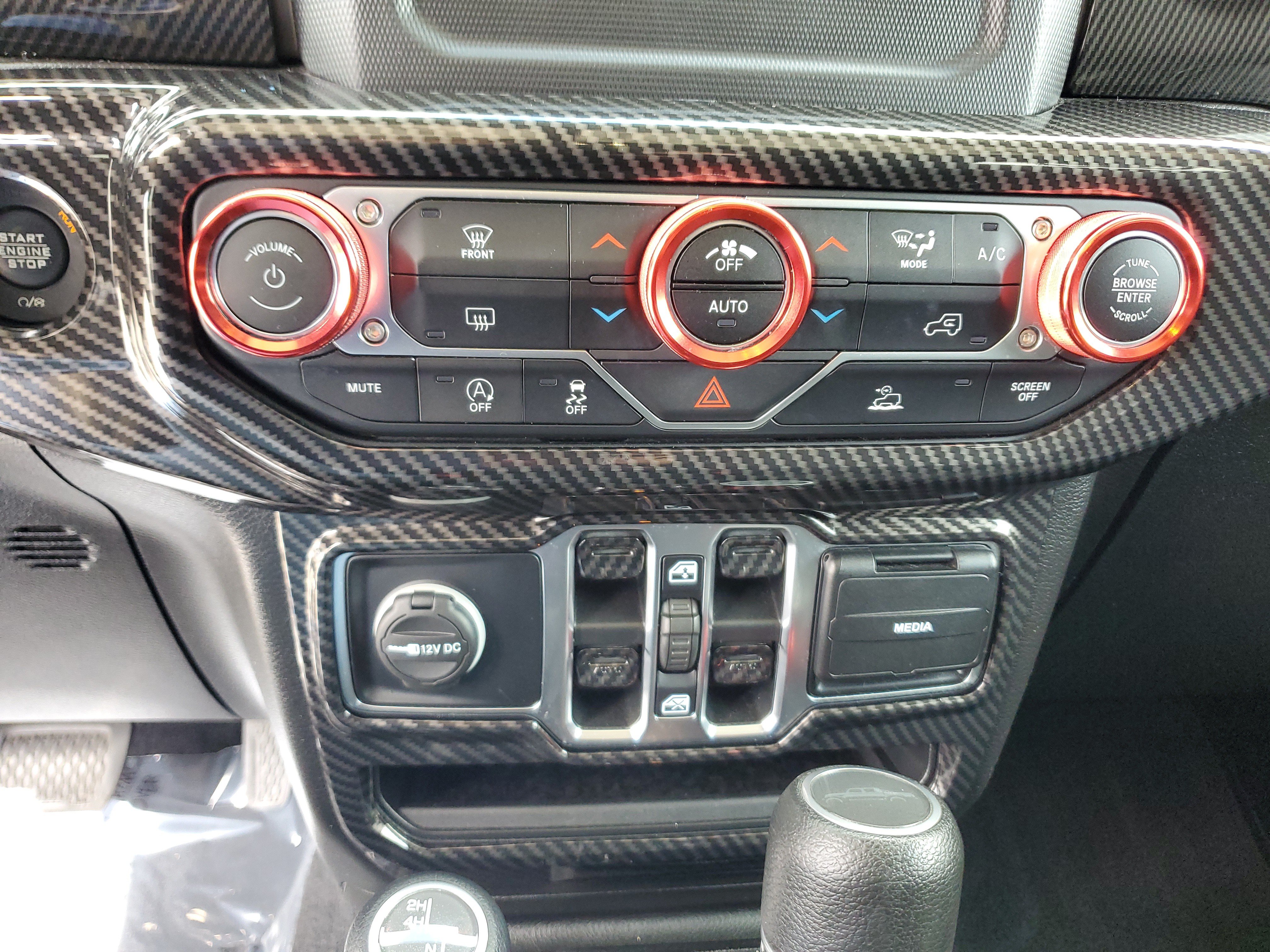 Used 2020 Jeep Gladiator Sport w/ Quick Order Package 24S AWD/4WD image 23