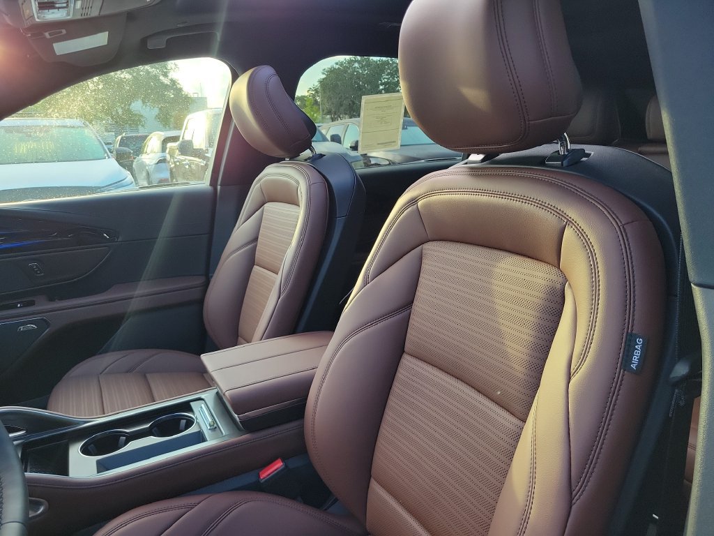 New 2026 Lincoln Nautilus Reserve AWD/4WD image 46