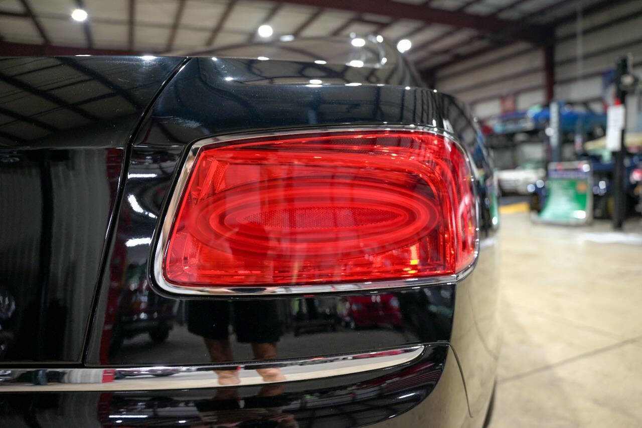 Used 2014 Bentley Flying Spur W12 image 30