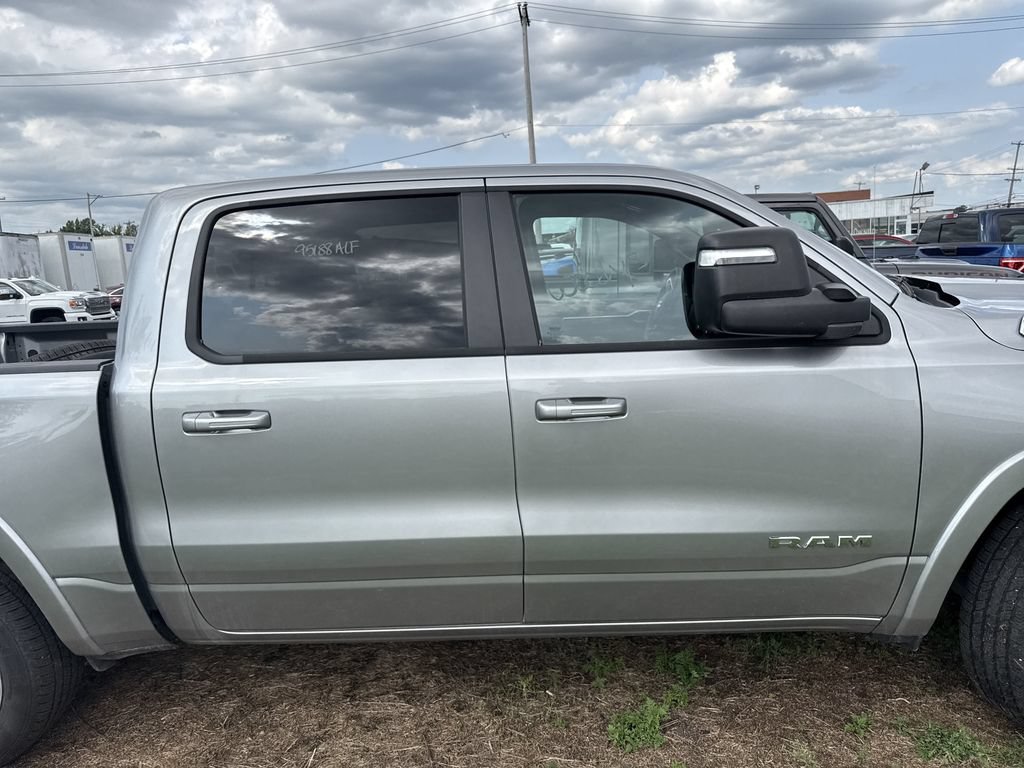 Used 2025 RAM 1500 Big Horn AWD/4WD image 10