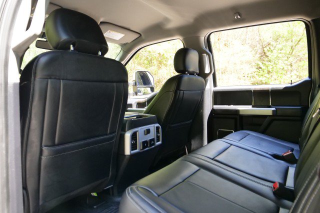 Used 2021 Ford F250 Lariat w/ Lariat Value Package AWD/4WD image 26