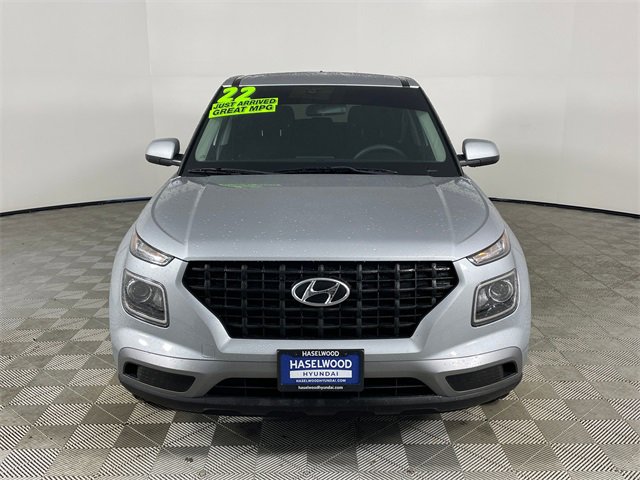 Used 2022 Hyundai Venue SE image 22