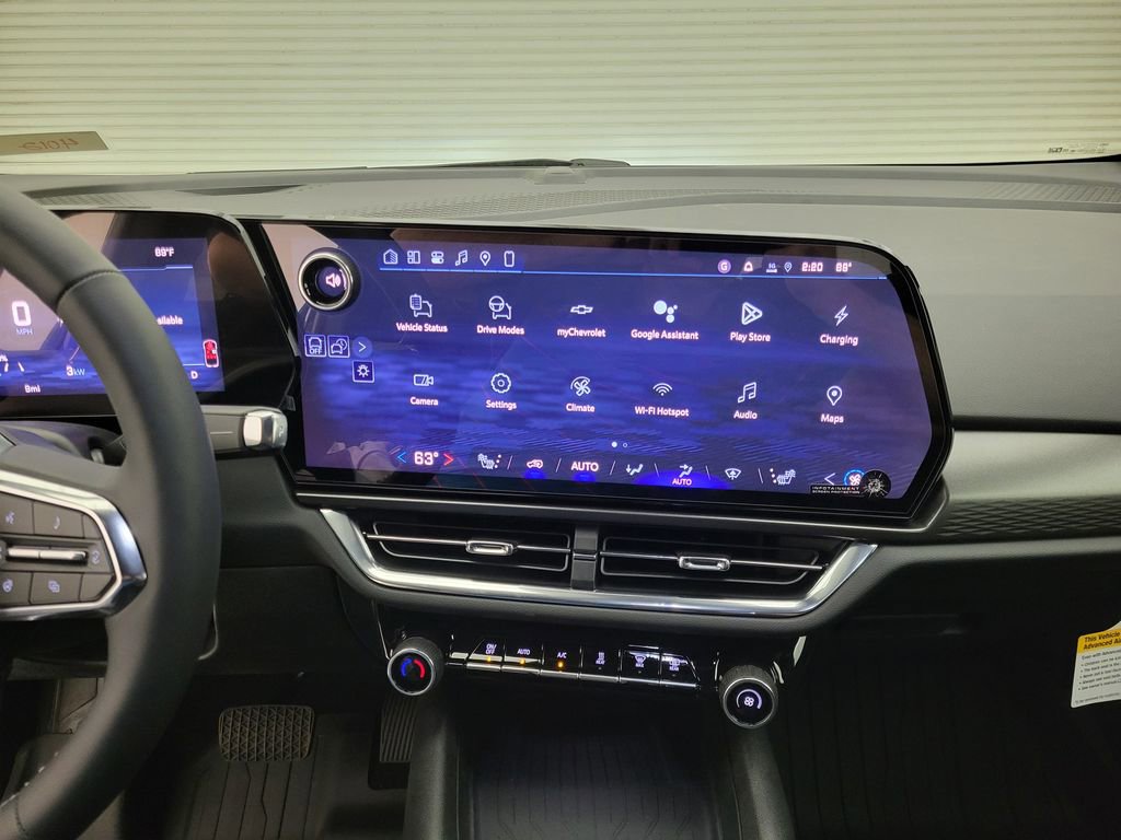 New 2026 Chevrolet Equinox EV LT image 30