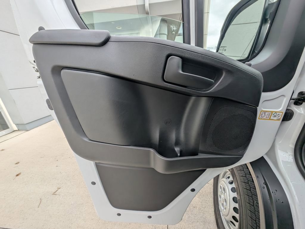 New 2026 RAM ProMaster 2500 w/ Convenience Group image 36