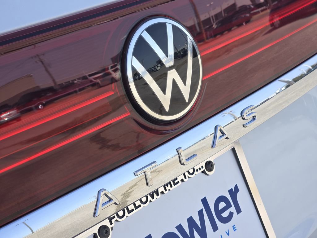 New 2026 Volkswagen Atlas SE image 7