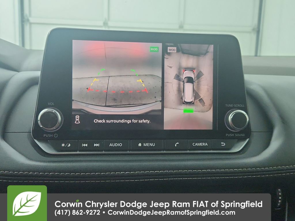 Used 2021 Nissan Rogue SV image 25