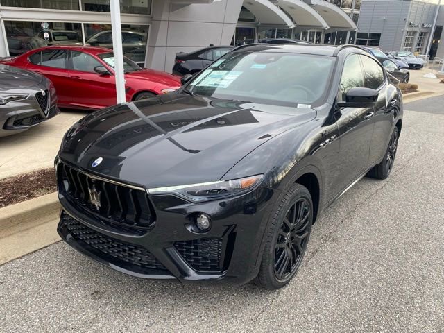 Used 2024 Maserati Levante Modena Ultima image 2