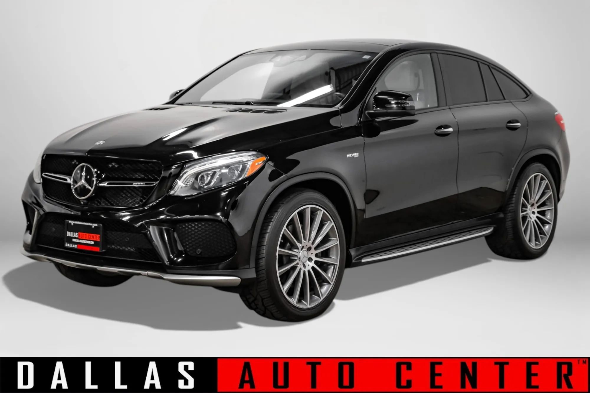 Used 2017 Mercedes-Benz GLE 43 AMG GLE 43 Sport Utility 4D image 3