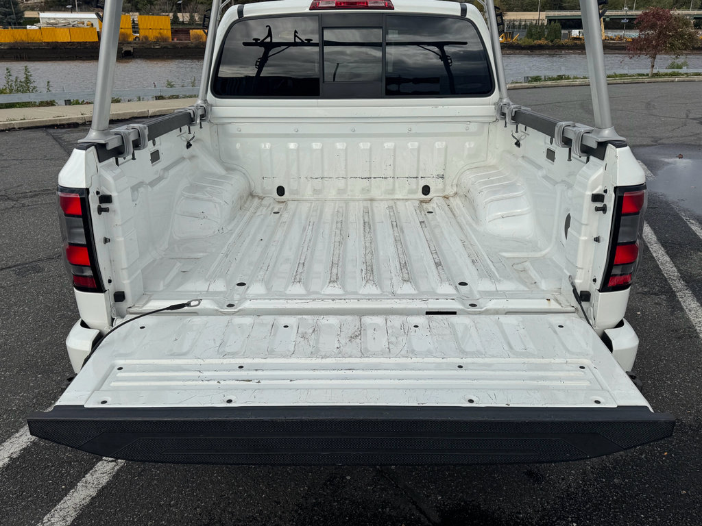 Used 2022 Nissan Frontier SV image 27