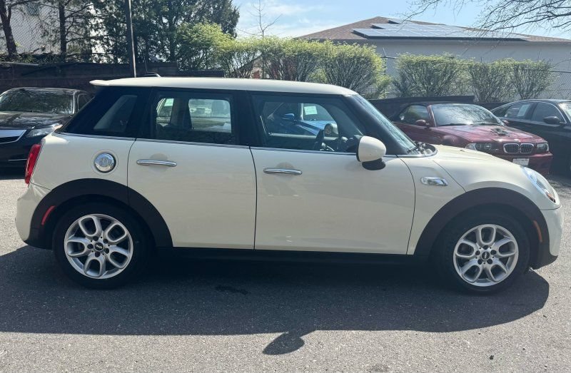 Used 2015 MINI Cooper S FWD image 8