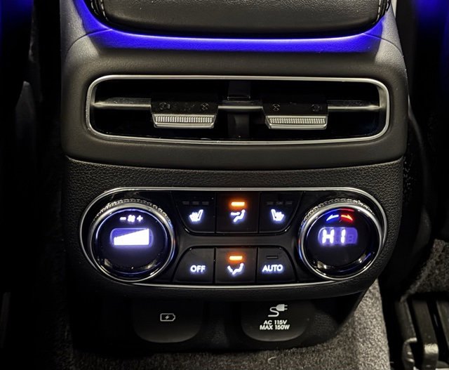 Used 2024 Genesis GV70 3.5T Sport w/ Sport Prestige Package image 23