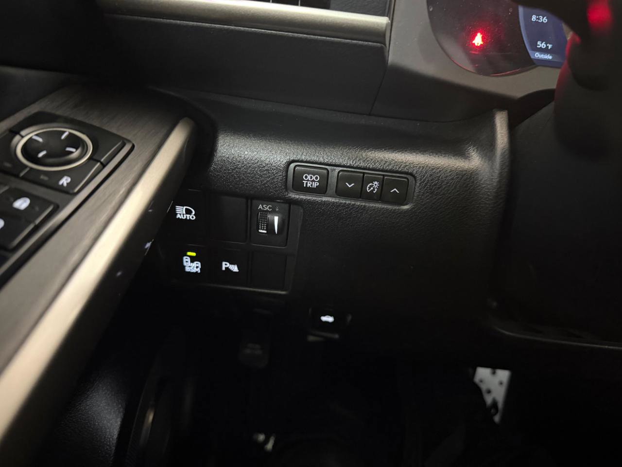 Used 2019 Lexus IS 300 F Sport w/ F Sport Package image 36