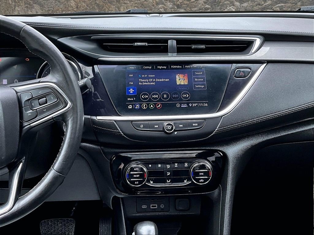 Used 2020 Buick Encore GX Essence w/ Experience Buick Package image 6