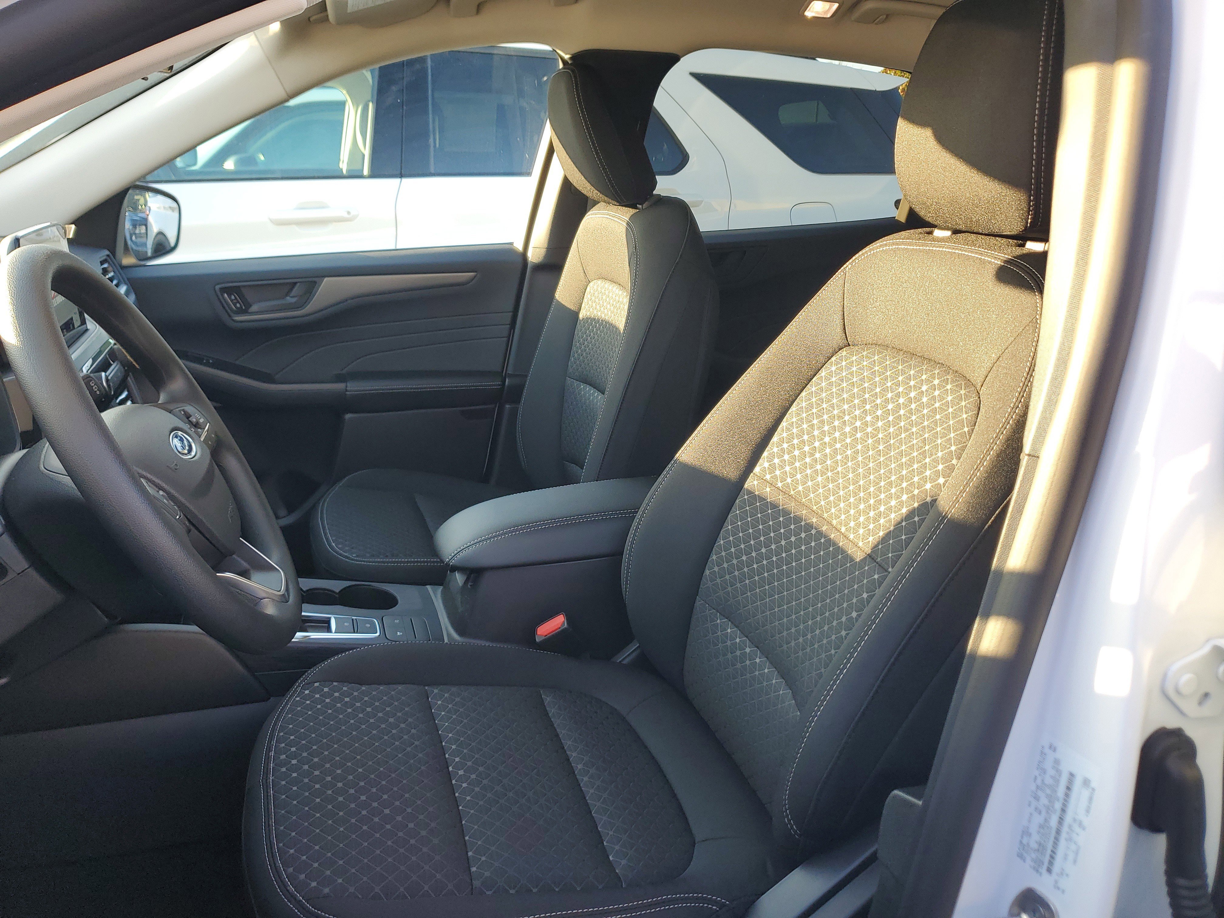 New 2026 Ford Escape Active image 9