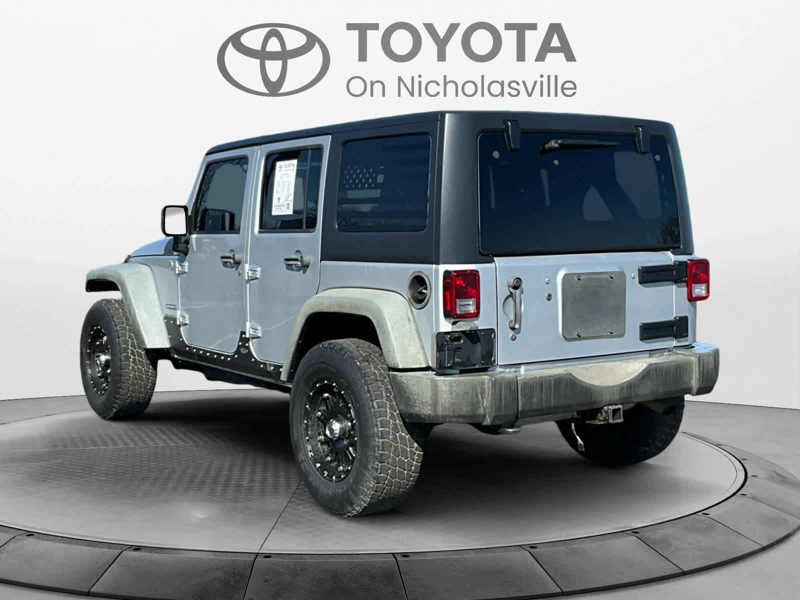 Used 2011 Jeep Wrangler Unlimited Sport image 4