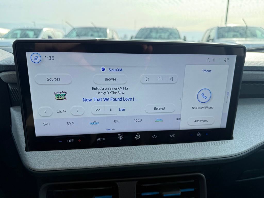 New 2026 Ford Maverick XLT image 24