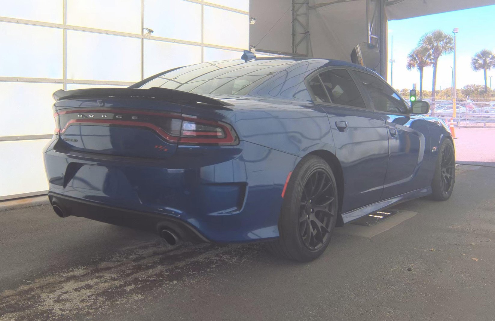 Used 2018 Dodge Charger R/T Scat Pack w/ Dynamics Package RWD image 4