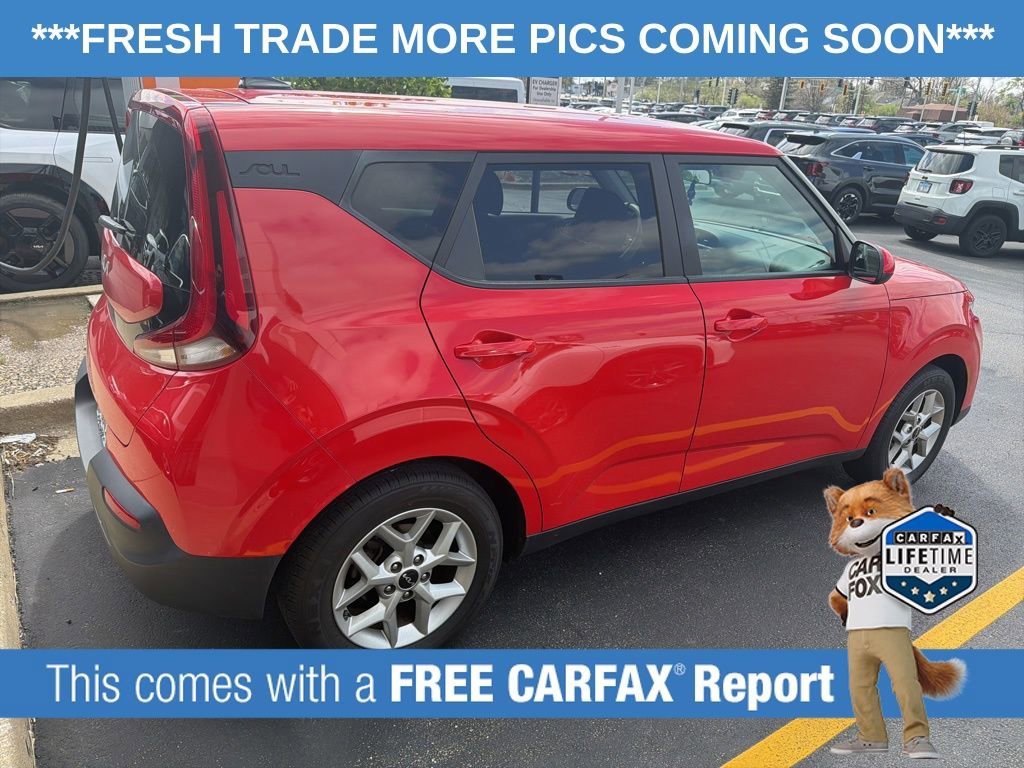 Certified 2022 Kia Soul LX w/ Technology Package image 4