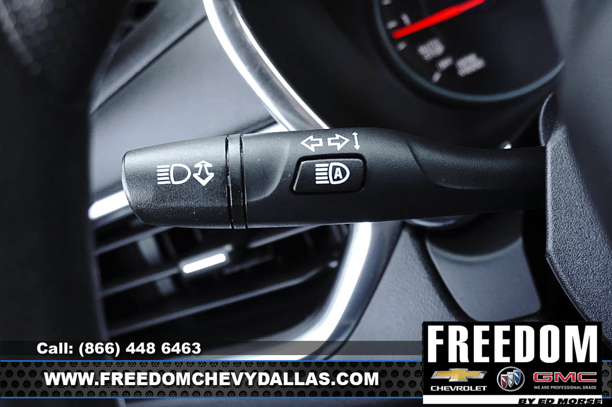Used 2023 Chevrolet Equinox LT FWD image 22
