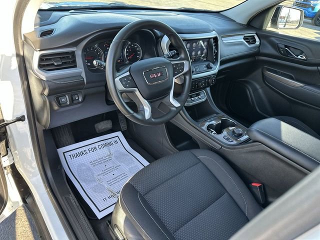 Used 2023 GMC Acadia SLE w/ Driver Convenience Package image 10