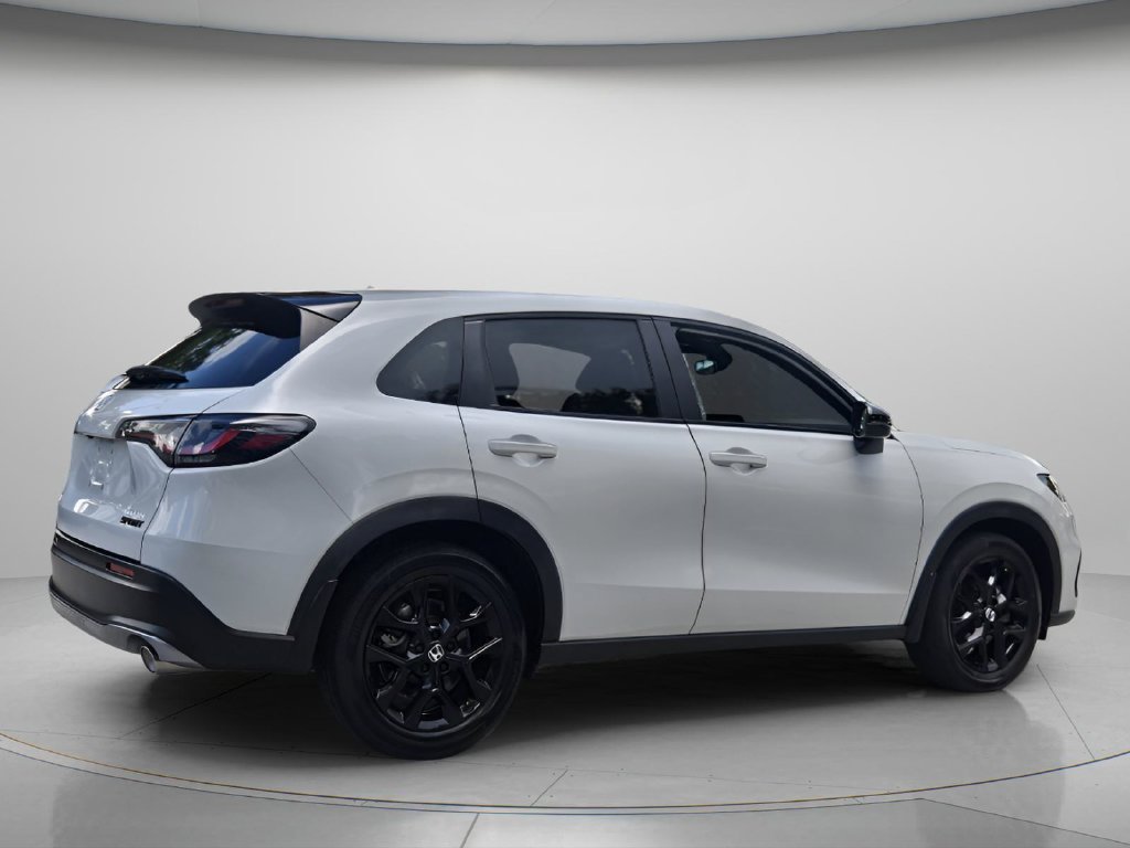 Certified 2024 Honda HR-V Sport image 7