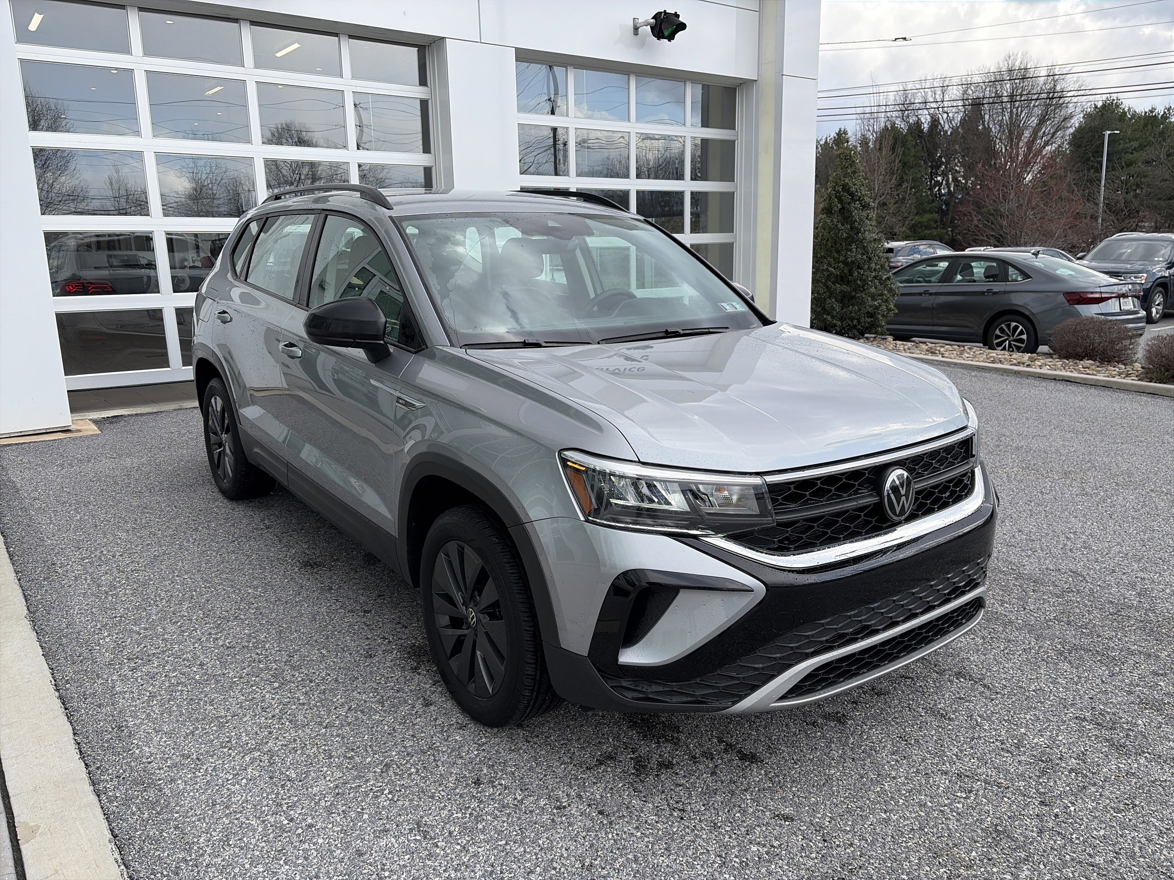 Used 2024 Volkswagen Taos S image 3